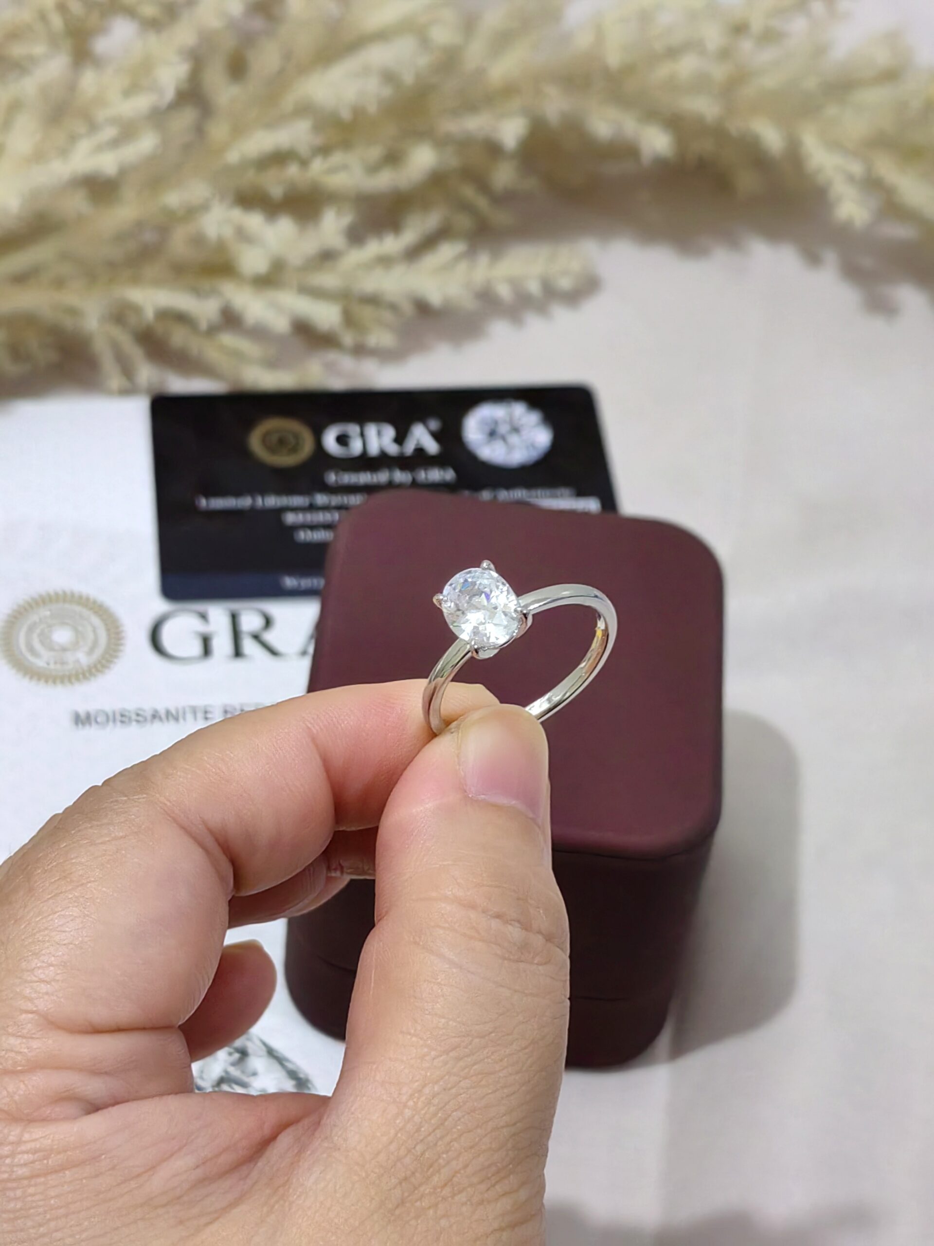 Oval Moissanite Ring - Image 2