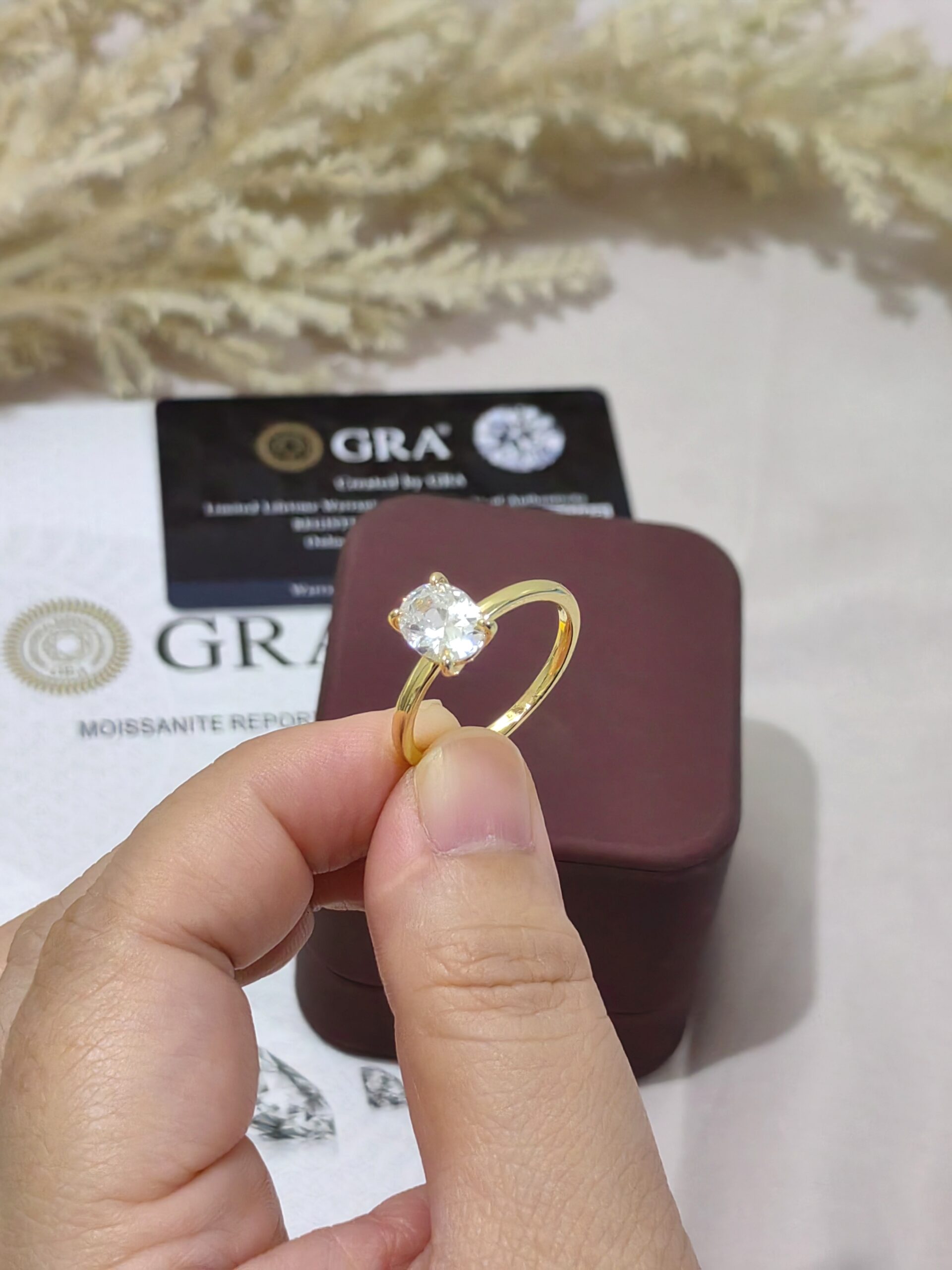 Oval Moissanite Ring