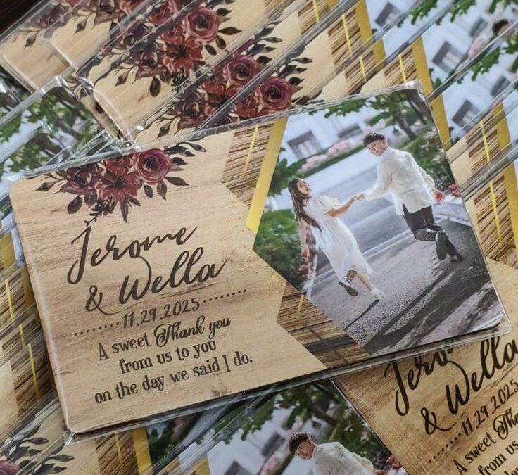 Bestseller Ref Magnet Wedding Souvenirs of Notable Visuals